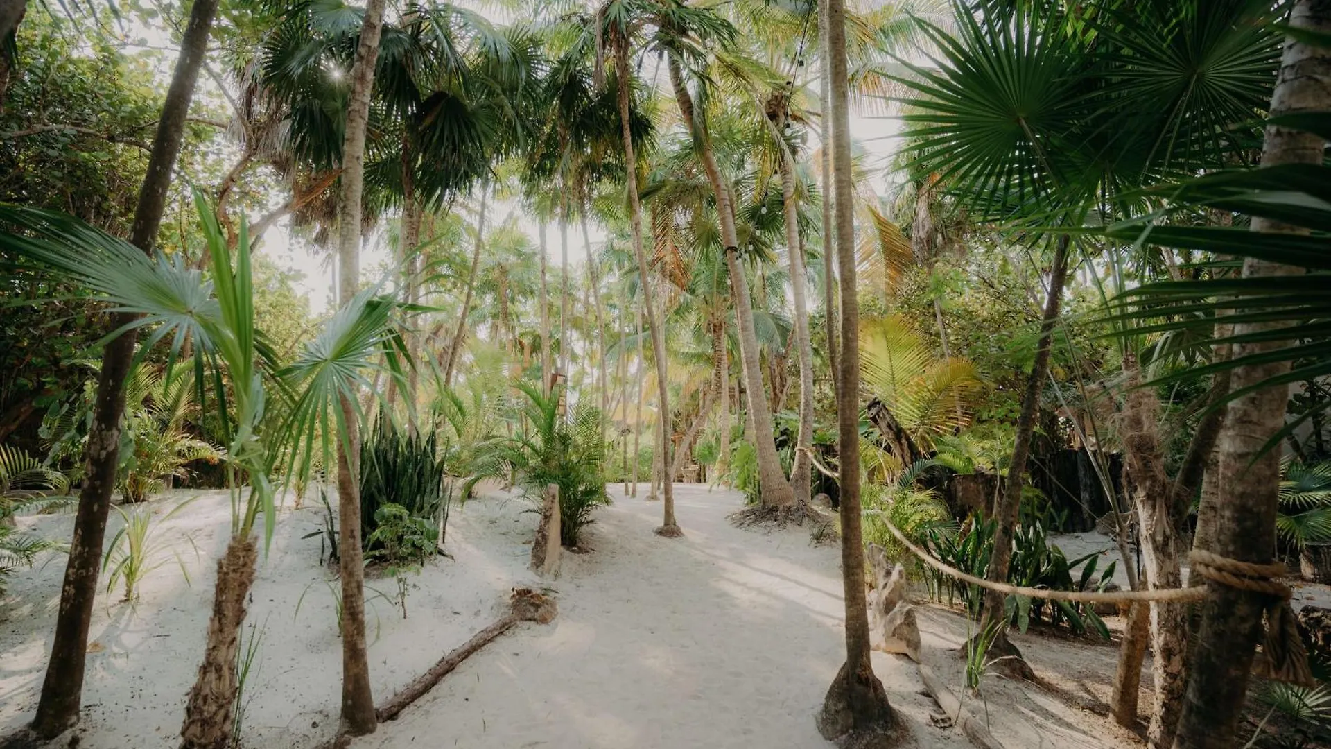 Holiday home Amazing 3-Story Townhouse With Pool In Aldea Zama Villa Tulum